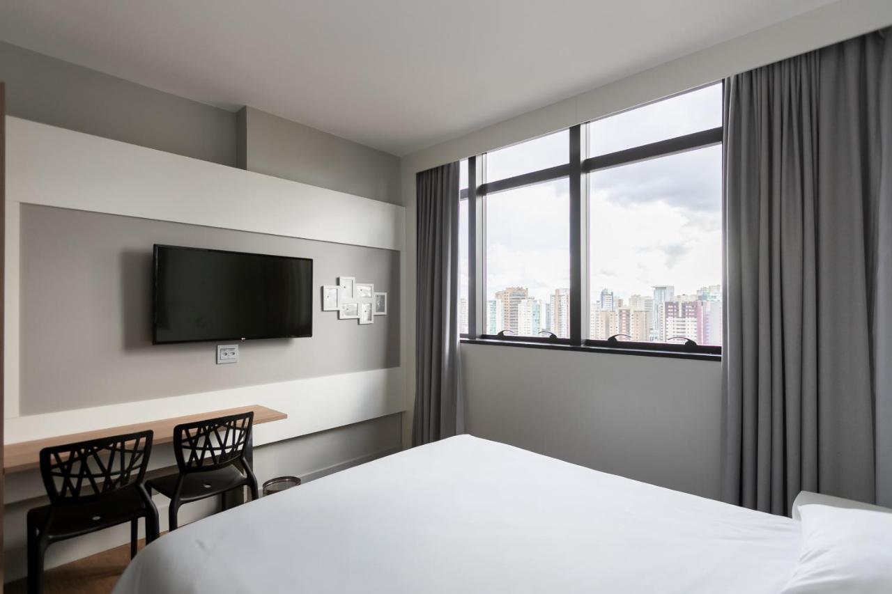 Studio Premium Batel Hsb009 Apartamento